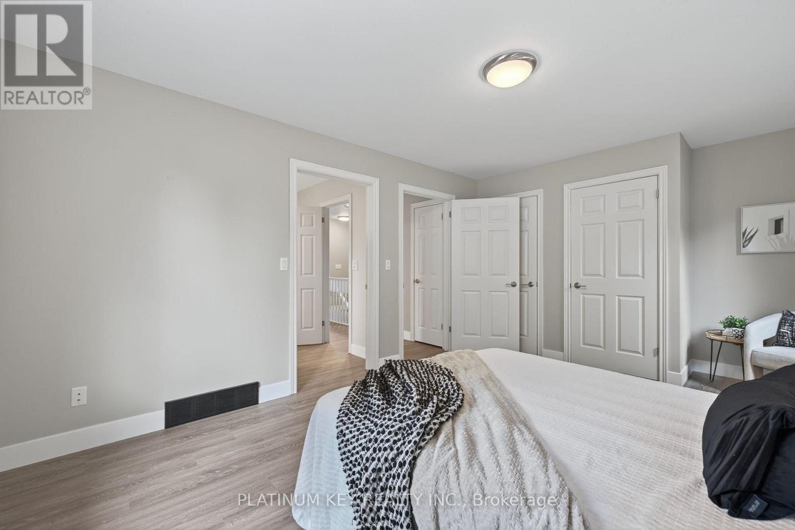 18 Richmond Street, Strathroy-Caradoc, Ontario  N7G 2Y8 - Photo 18 - X12423972