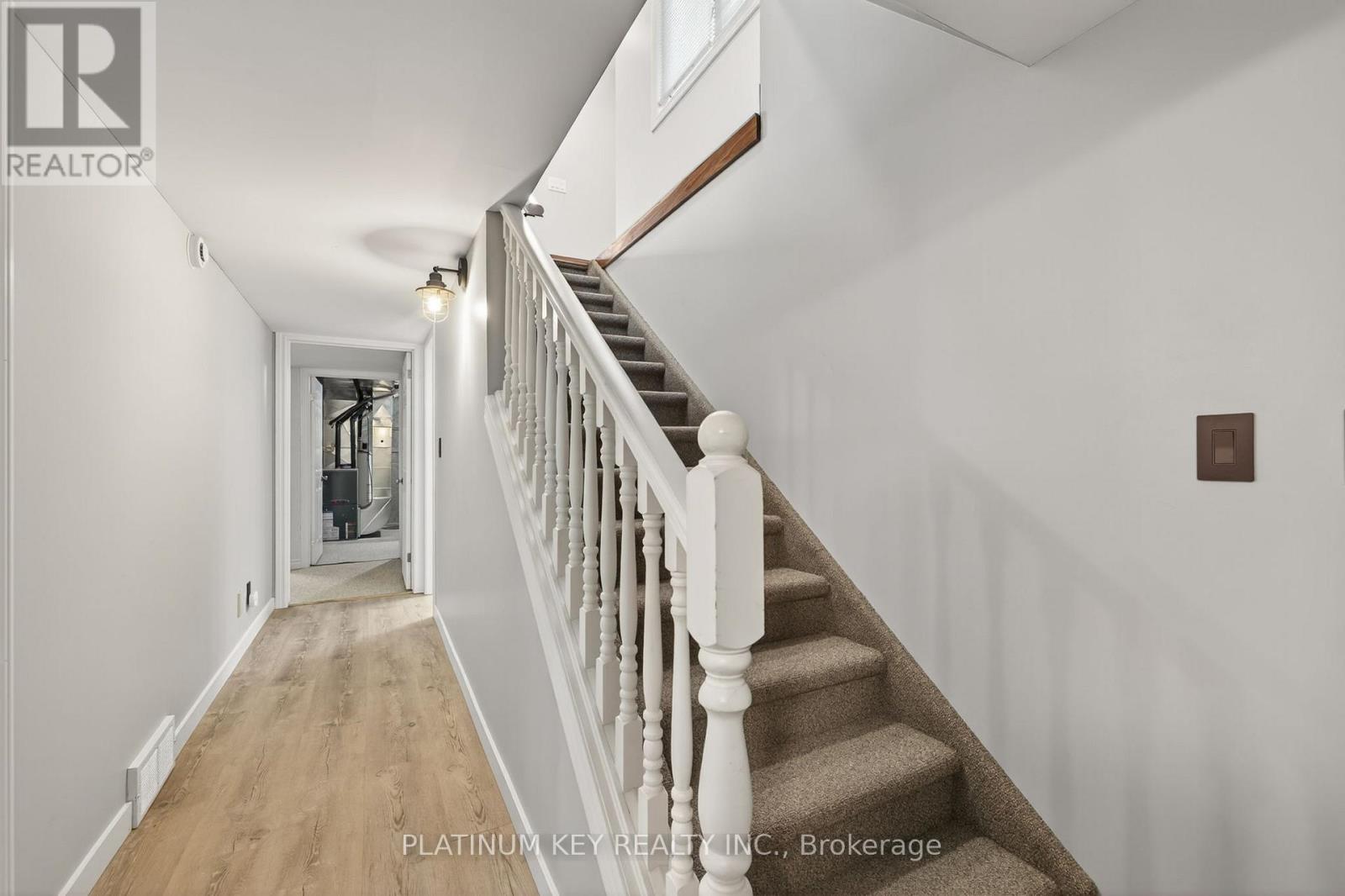 18 Richmond Street, Strathroy-Caradoc, Ontario  N7G 2Y8 - Photo 23 - X12423972