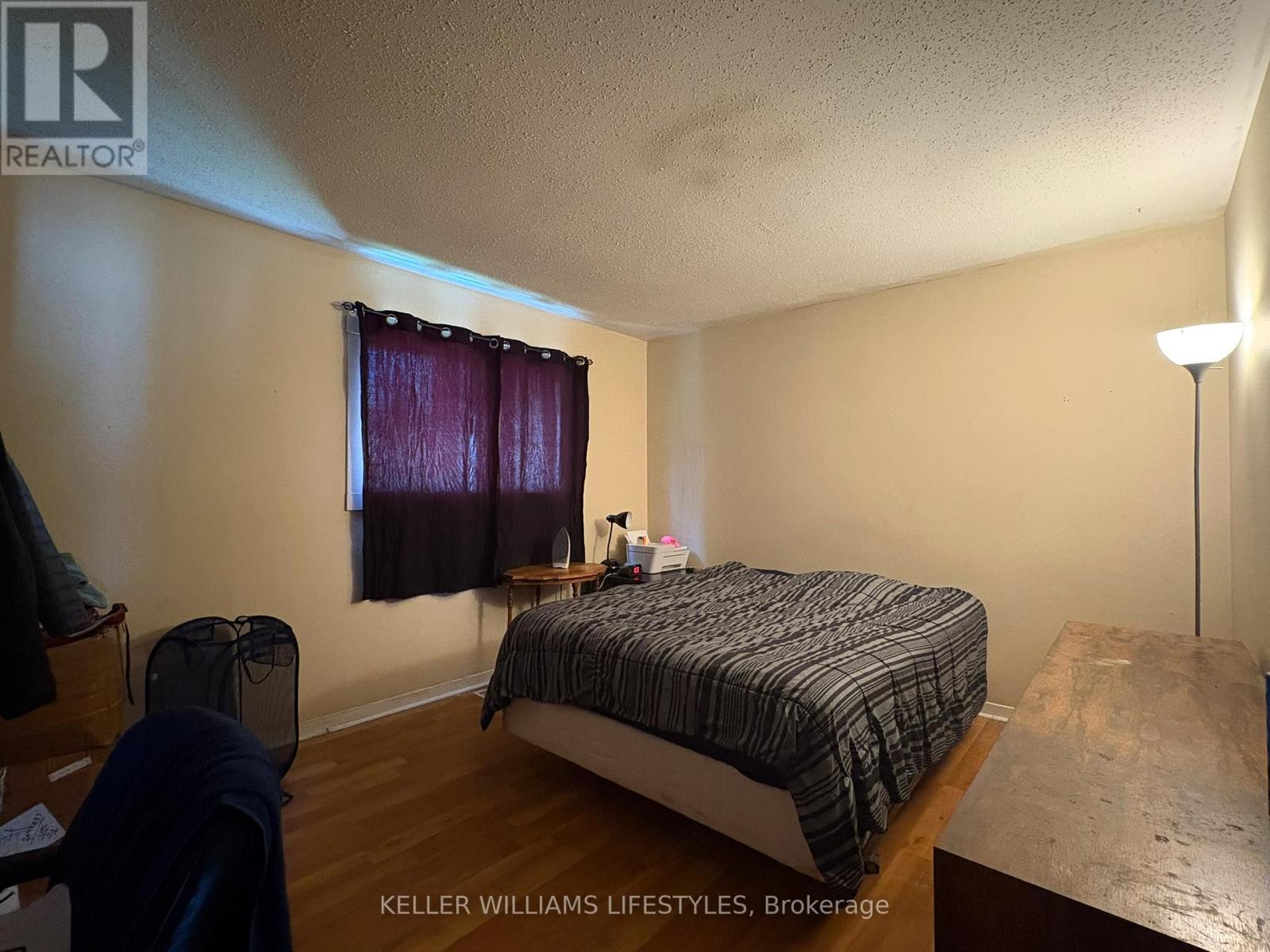 1840 Culver Drive, London East, Ontario  N5V 3K6 - Photo 7 - X12424008