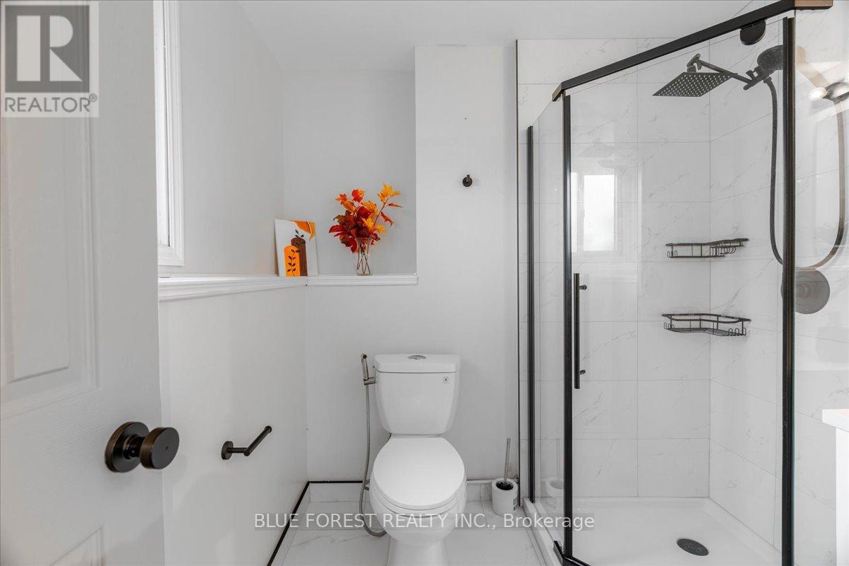 106 Conway Lane, London South, Ontario  N6E 3J8 - Photo 30 - X12424019