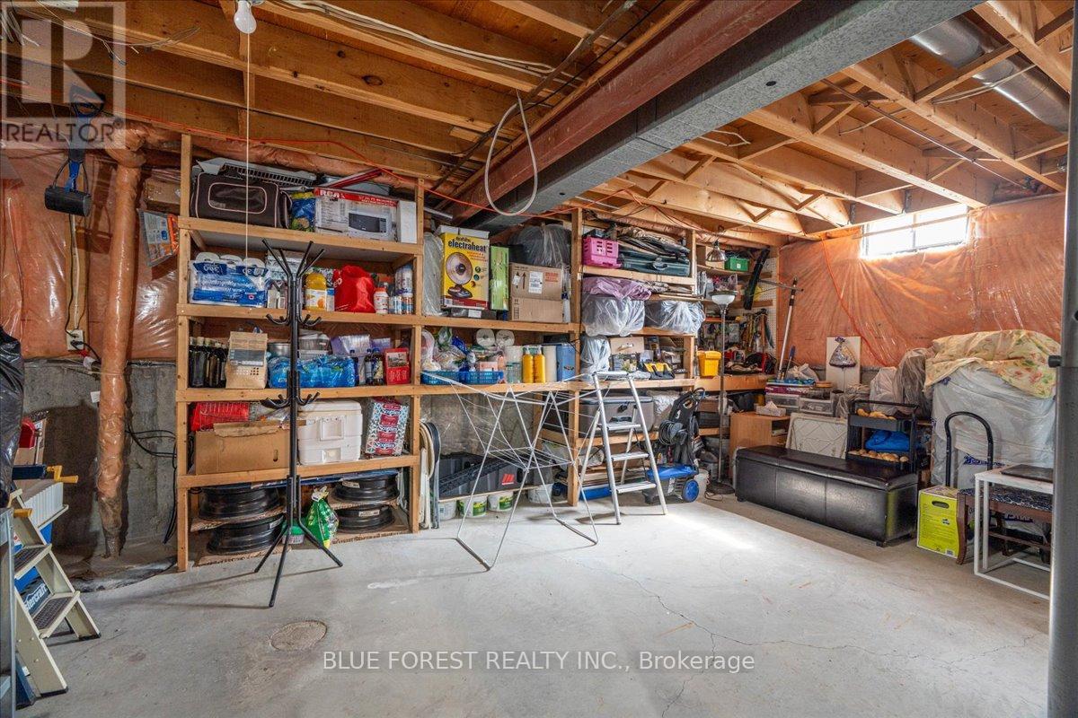 106 Conway Lane, London South, Ontario  N6E 3J8 - Photo 33 - X12424019