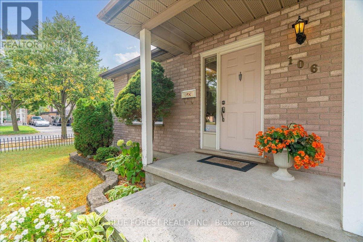 106 Conway Lane, London South, Ontario  N6E 3J8 - Photo 4 - X12424019