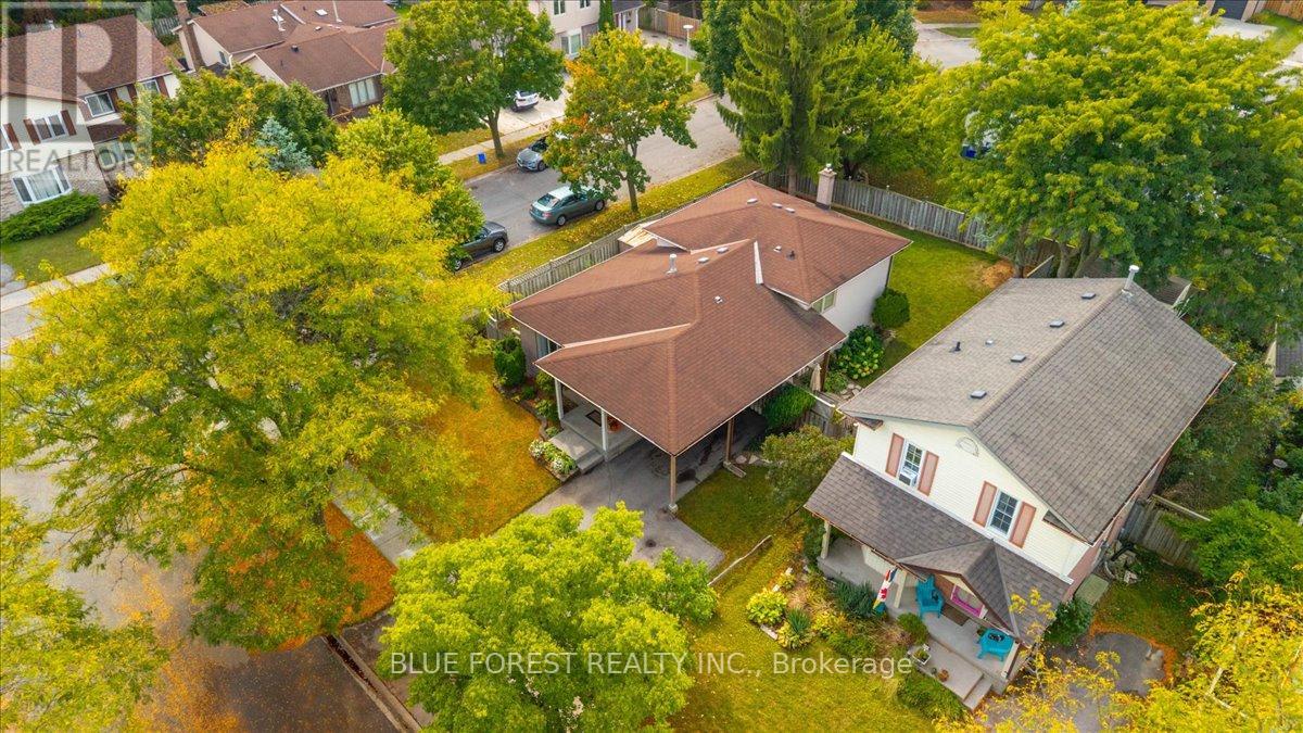 106 Conway Lane, London South, Ontario  N6E 3J8 - Photo 44 - X12424019