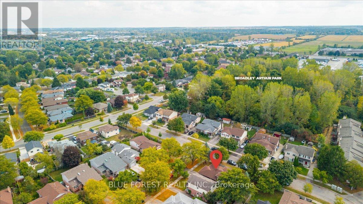 106 Conway Lane, London South, Ontario  N6E 3J8 - Photo 47 - X12424019