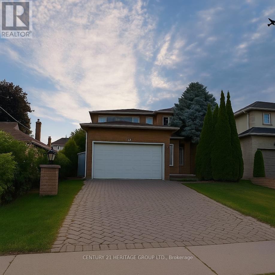 824 Thornton Road N, Oshawa, Ontario  L1J 7N2 - Photo 2 - E12423877