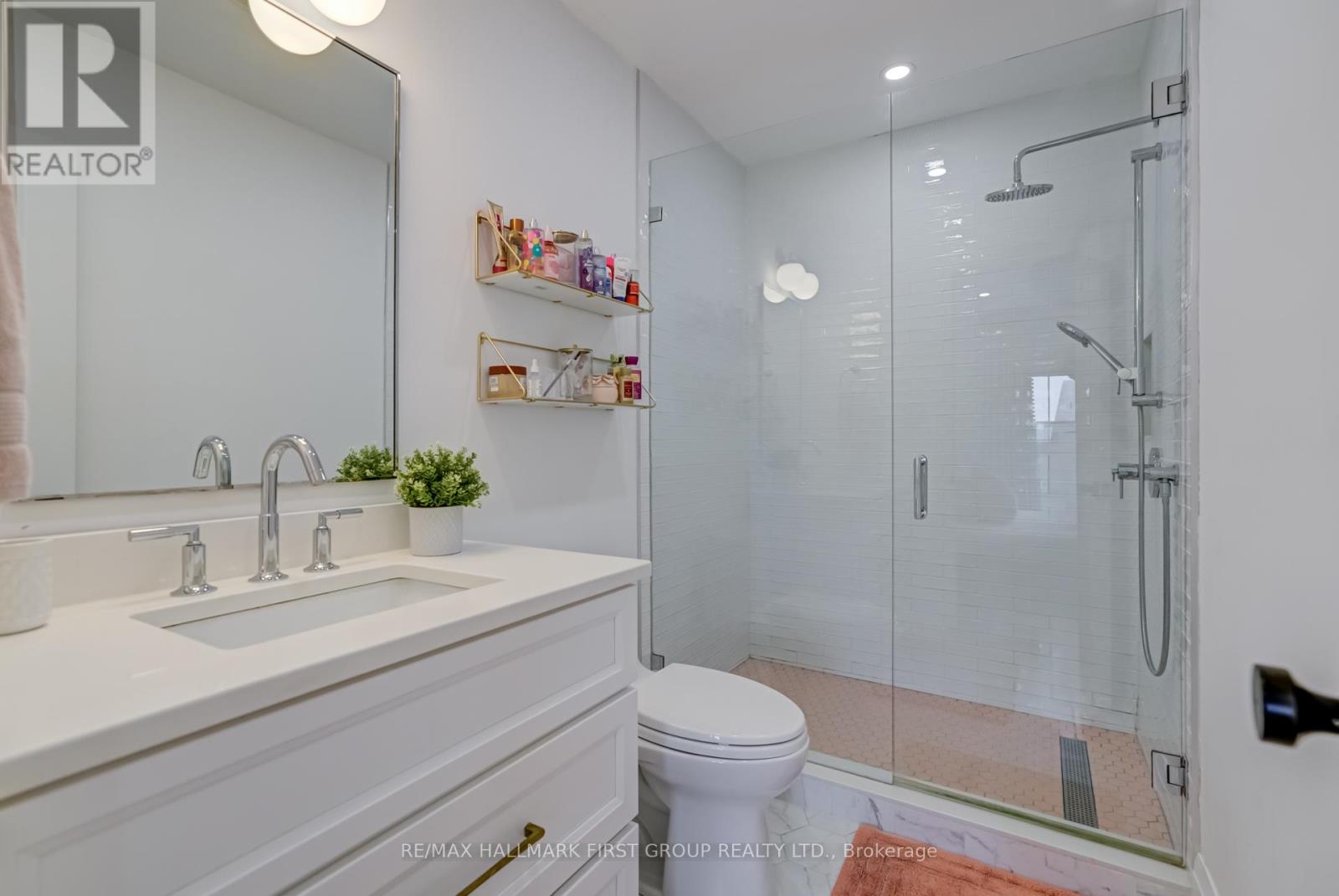 8 Jarrow Crescent, Whitby, Ontario  L1M 0G9 - Photo 24 - E12423914