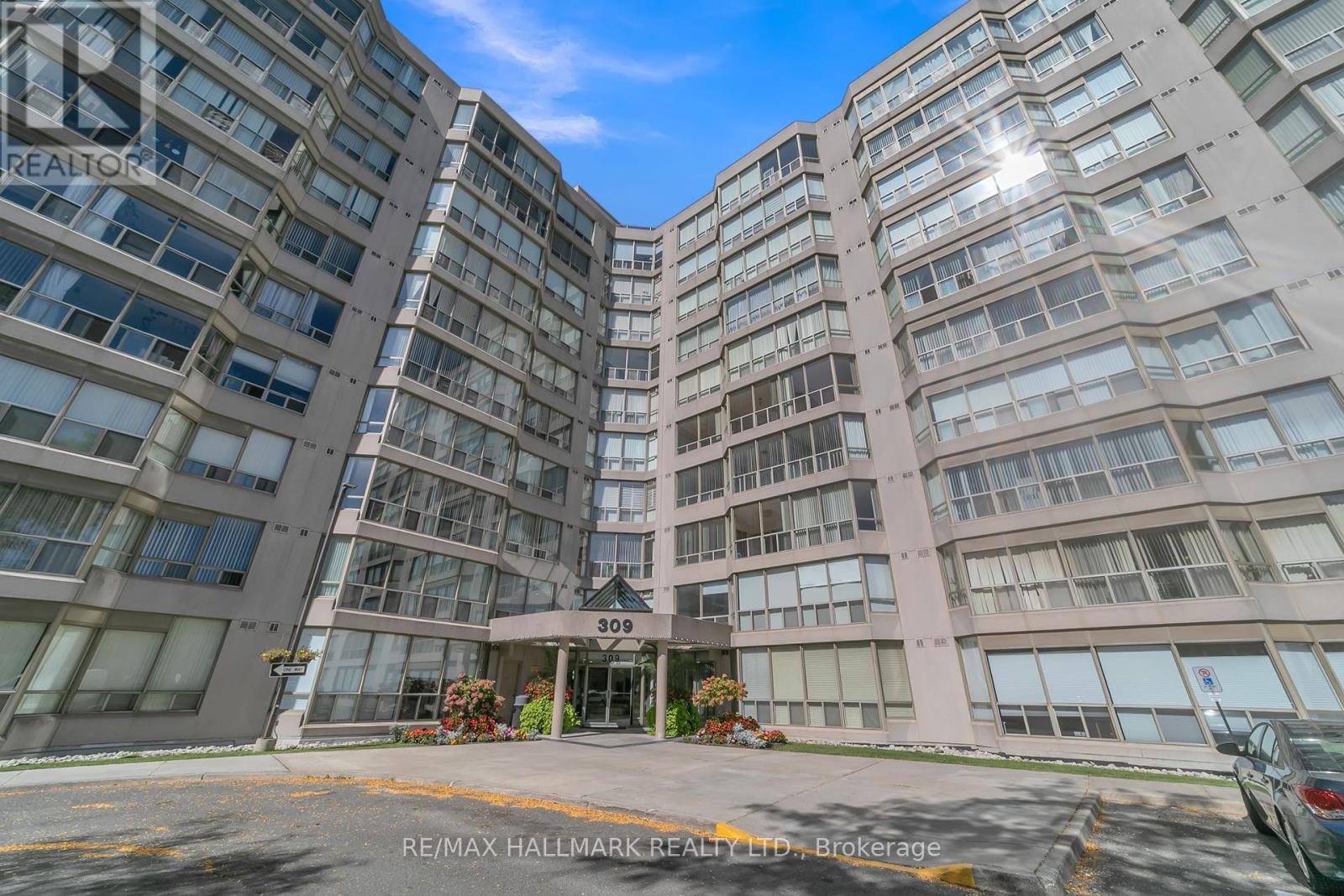 805 - 309 Major Mackenzie Drive E, Richmond Hill (Crosby), Ontario  L4C 9V5 - Photo 3 - N12423922