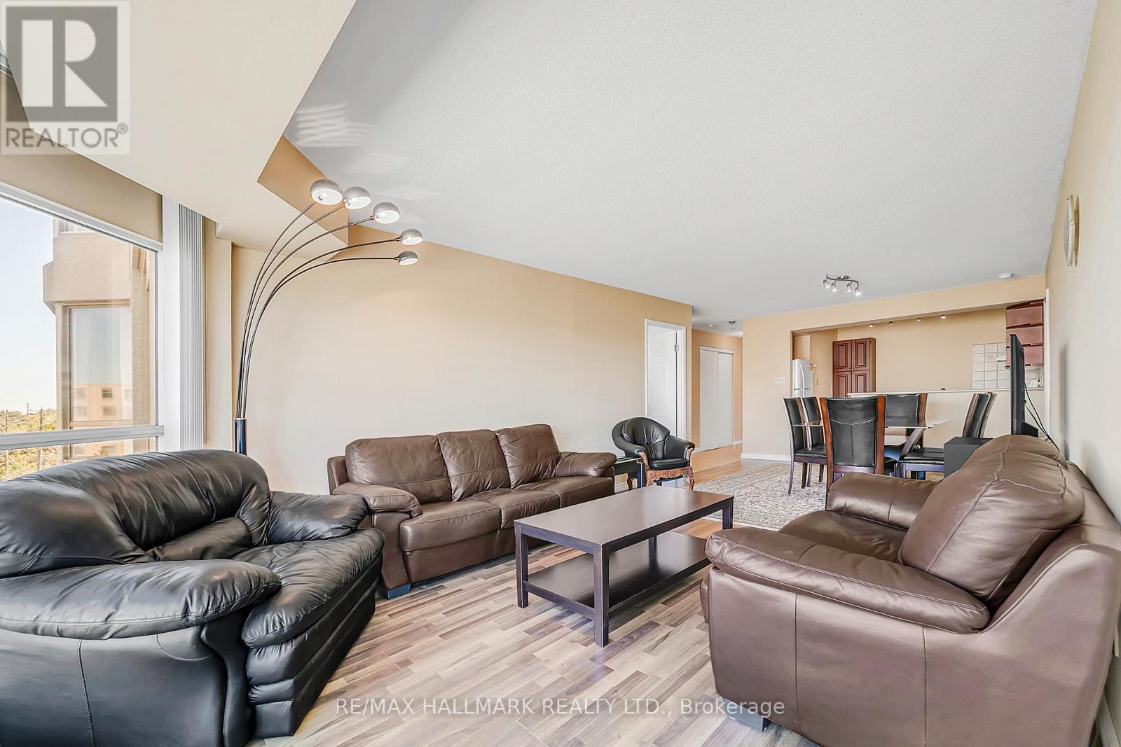 805 - 309 Major Mackenzie Drive E, Richmond Hill (Crosby), Ontario  L4C 9V5 - Photo 7 - N12423922