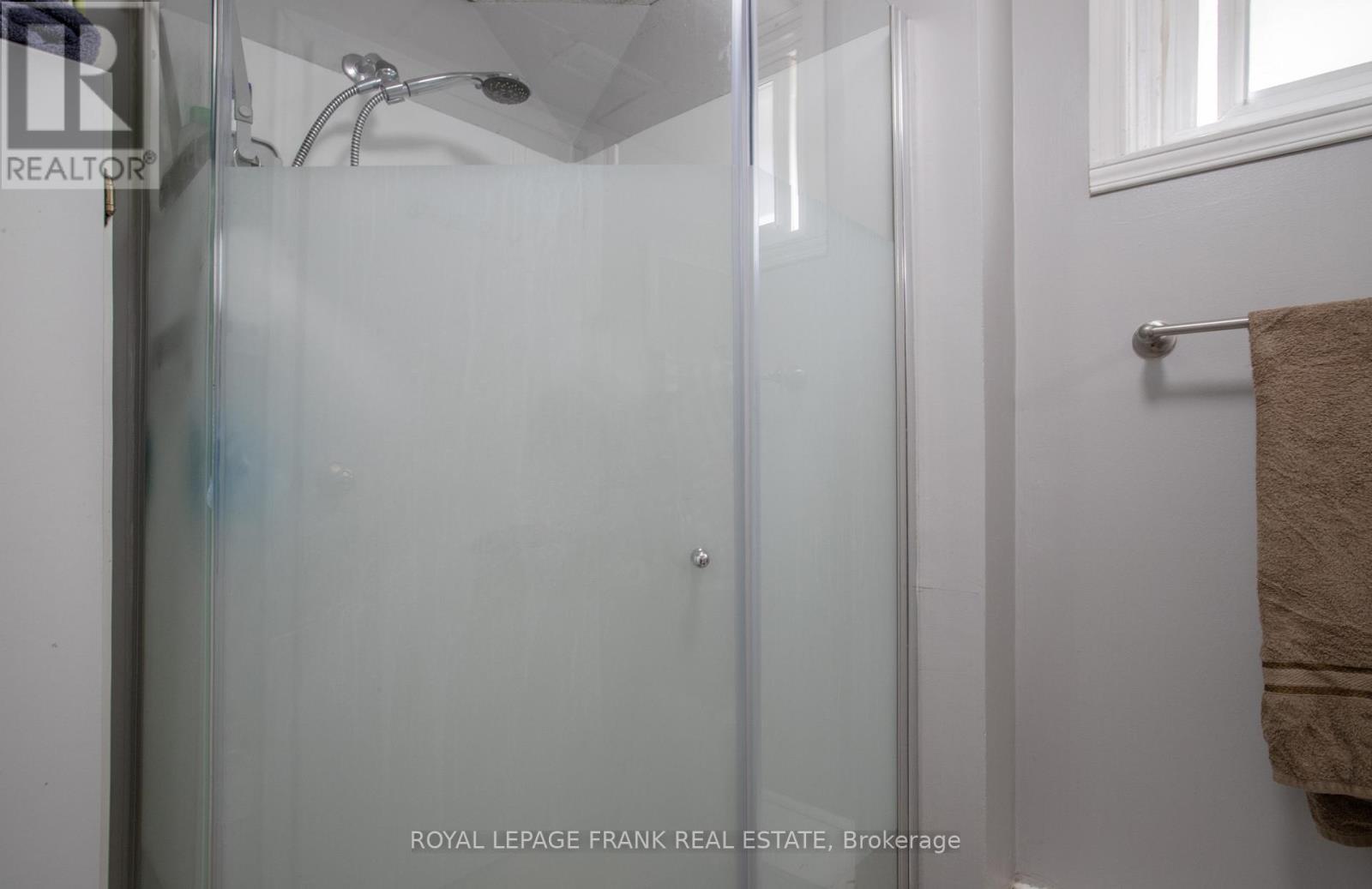 793 Central Park Boulevard N, Oshawa, Ontario  L1G 6B2 - Photo 35 - E12424047