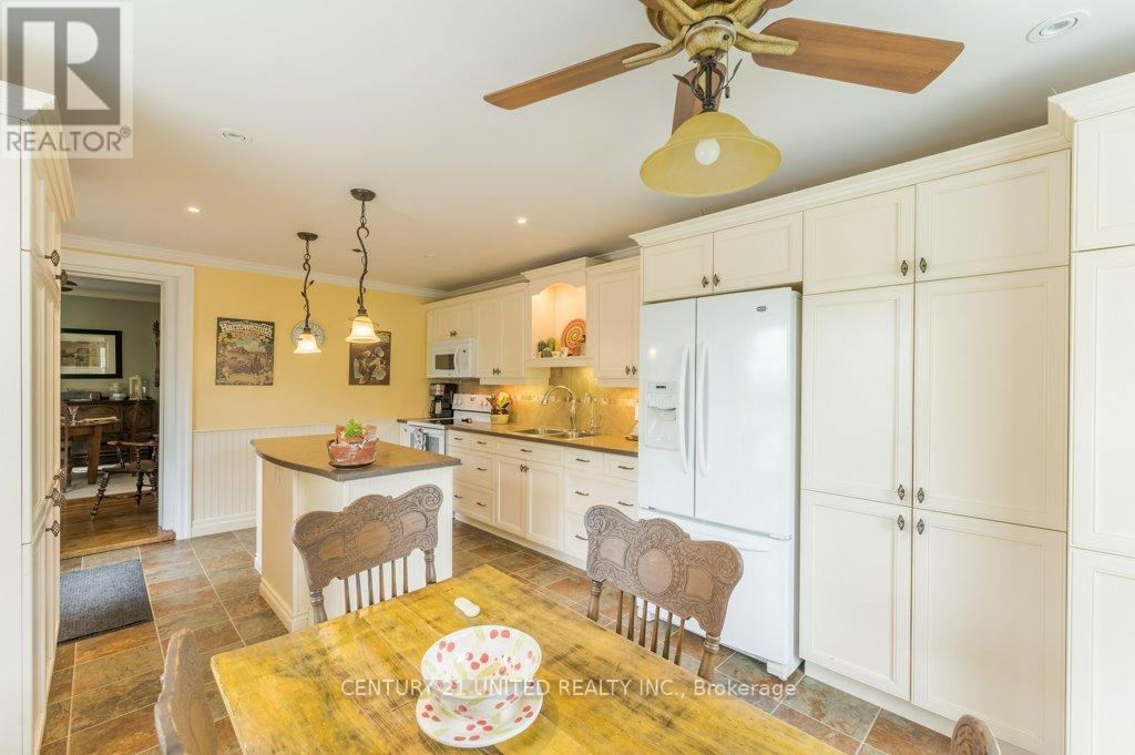 1920 County Rd 6, Douro-Dummer, Ontario  K0L 2H0 - Photo 17 - X12423979