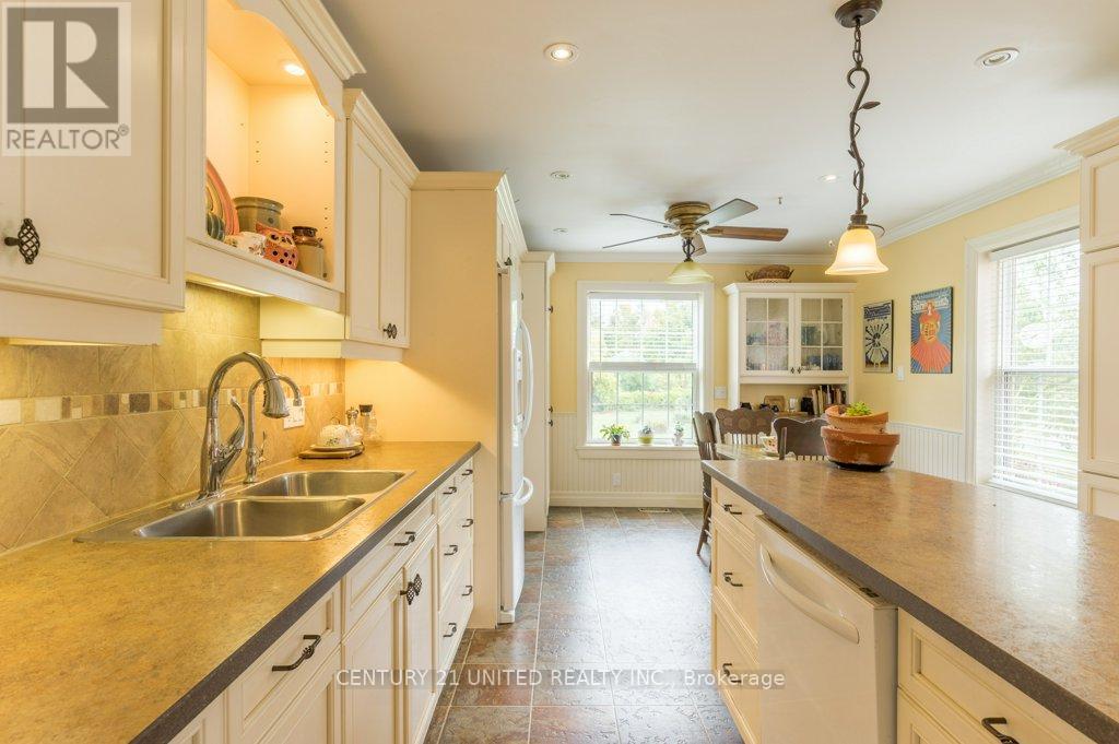 1920 County Rd 6, Douro-Dummer, Ontario  K0L 2H0 - Photo 18 - X12423979