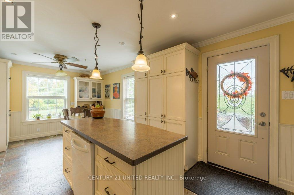 1920 County Rd 6, Douro-Dummer, Ontario  K0L 2H0 - Photo 20 - X12423979