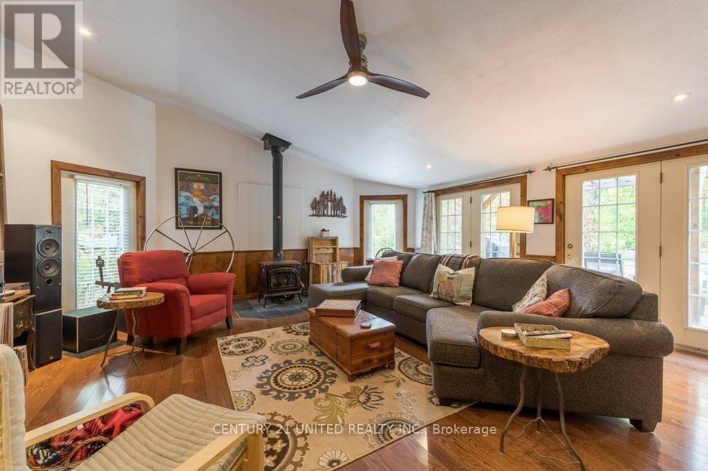 1920 County Rd 6, Douro-Dummer, Ontario  K0L 2H0 - Photo 28 - X12423979