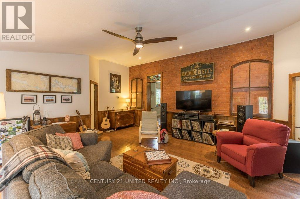 1920 County Rd 6, Douro-Dummer, Ontario  K0L 2H0 - Photo 31 - X12423979