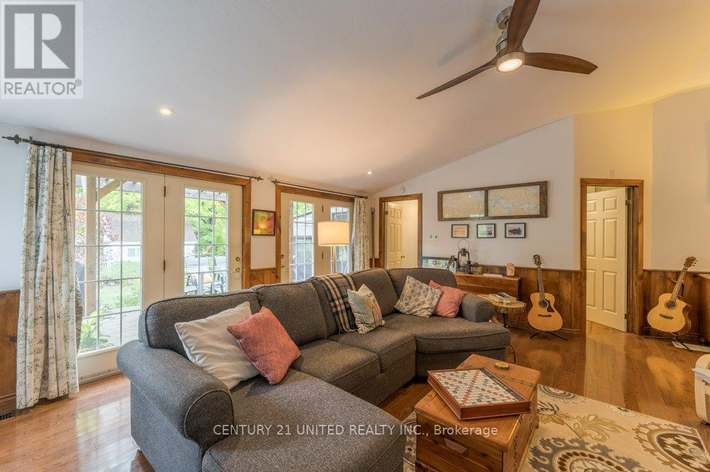 1920 County Rd 6, Douro-Dummer, Ontario  K0L 2H0 - Photo 33 - X12423979
