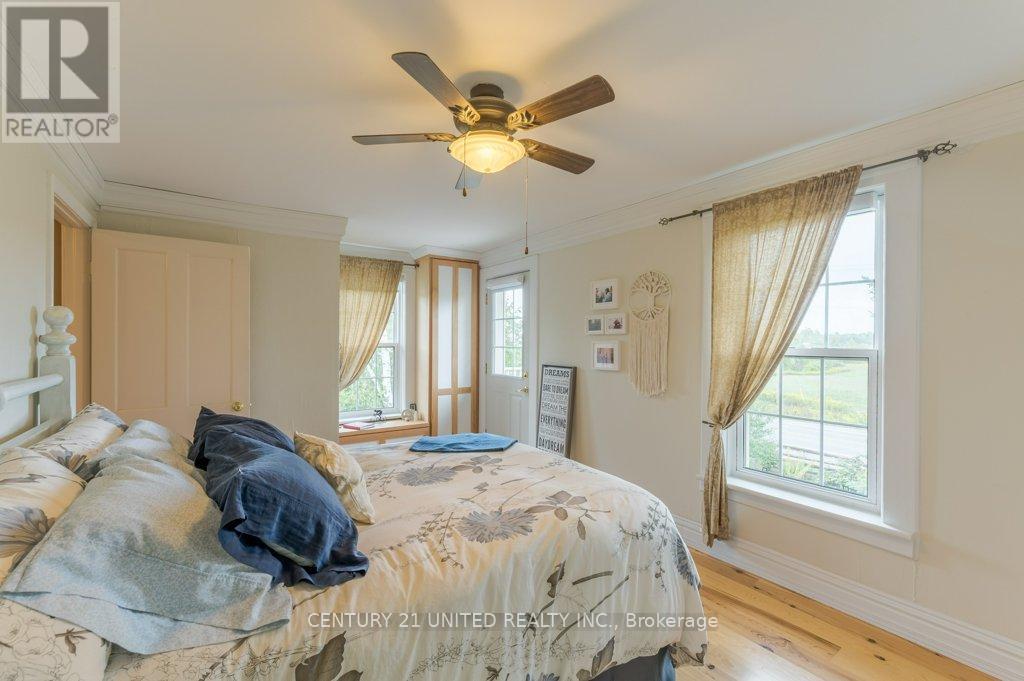 1920 County Rd 6, Douro-Dummer, Ontario  K0L 2H0 - Photo 38 - X12423979
