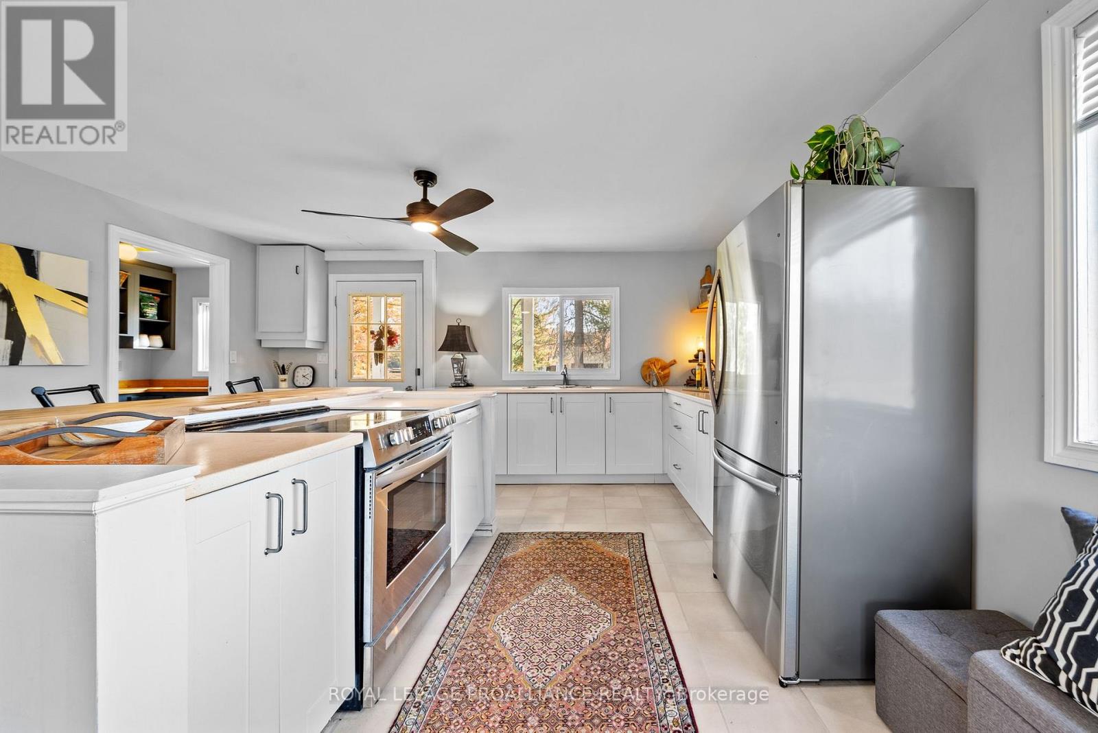 1019 Turner Way, Frontenac (Frontenac Centre), Ontario  K0H 1B0 - Photo 13 - X12424070