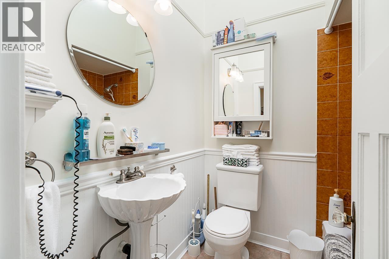 349-351 Cumberland Street, New Westminster, British Columbia  V3L 3G4 - Photo 24 - R3049578