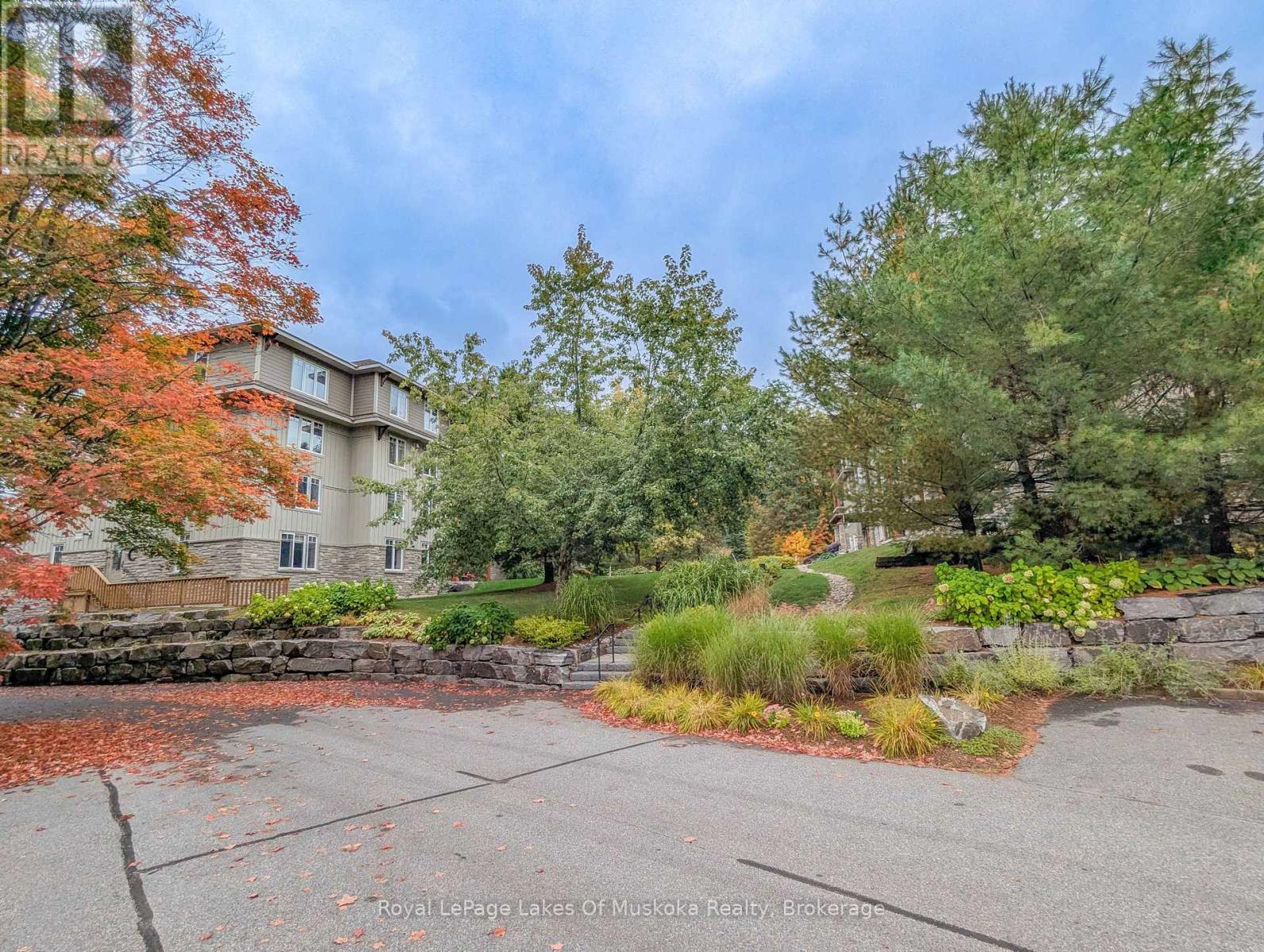 203 - 391B MANITOBA STREET, Bracebridge, Ontario
