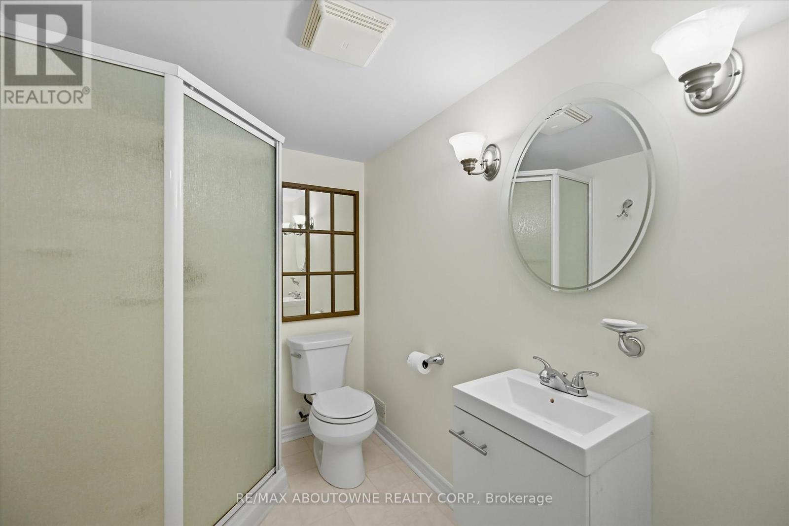 2310 Grand Ravine Drive, Oakville, Ontario  L6H 6A8 - Photo 36 - W12423874