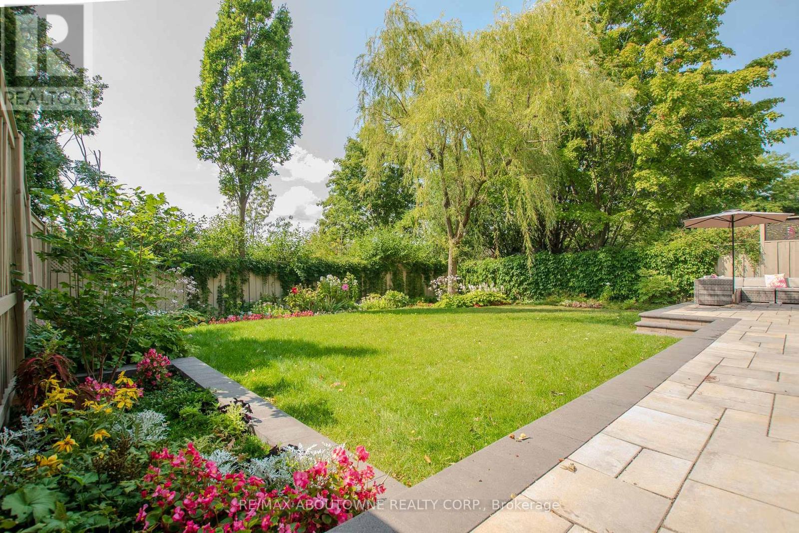 2310 Grand Ravine Drive, Oakville, Ontario  L6H 6A8 - Photo 38 - W12423874