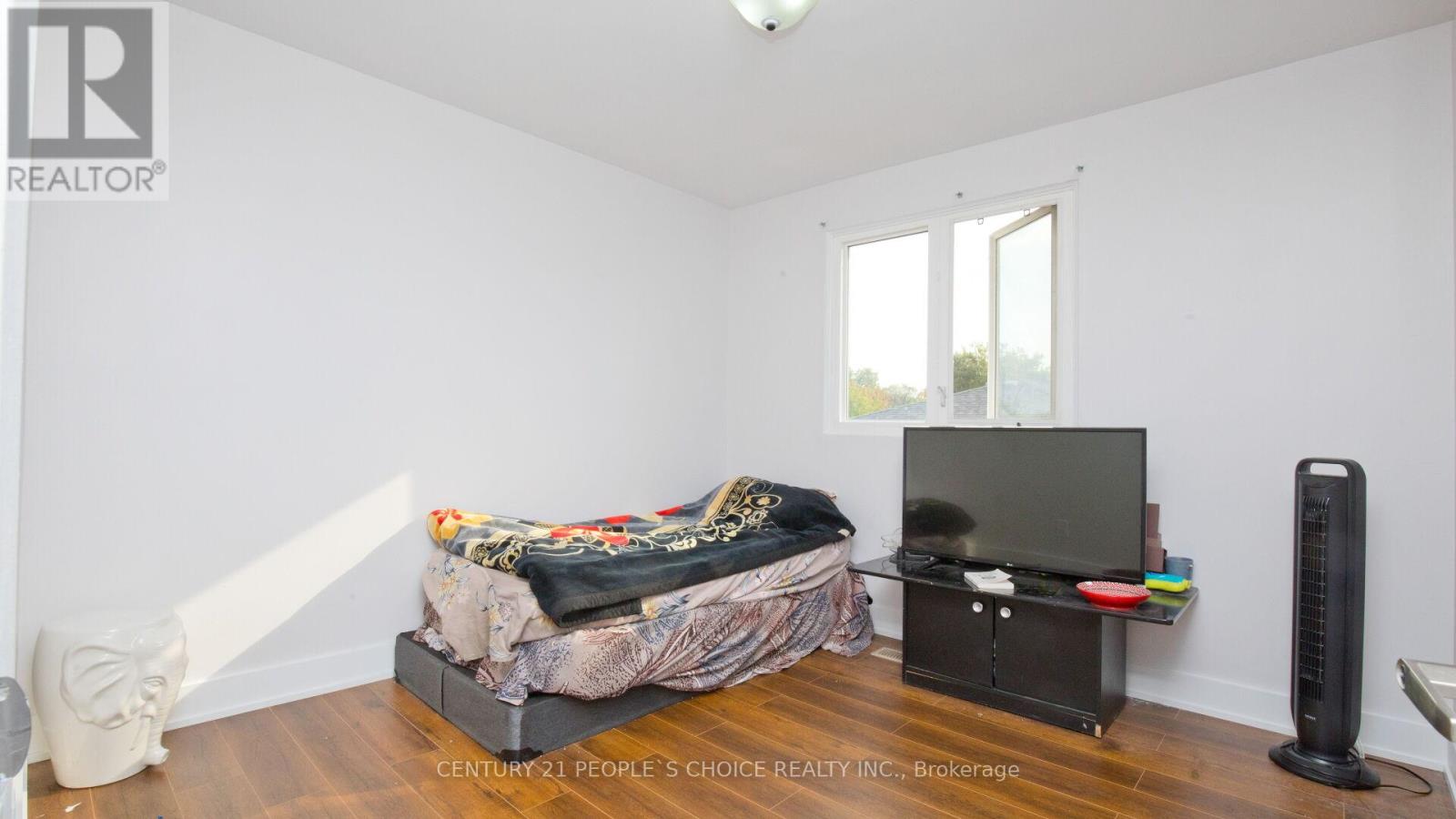 82 Davenport Crescent, Brampton, Ontario  L6T 3L6 - Photo 33 - W12423907