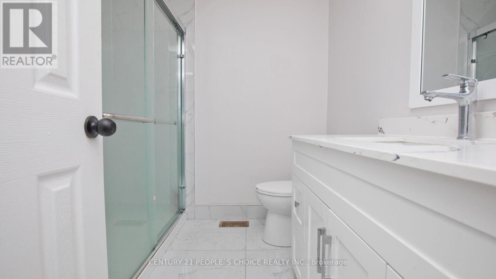 82 Davenport Crescent, Brampton, Ontario  L6T 3L6 - Photo 34 - W12423907