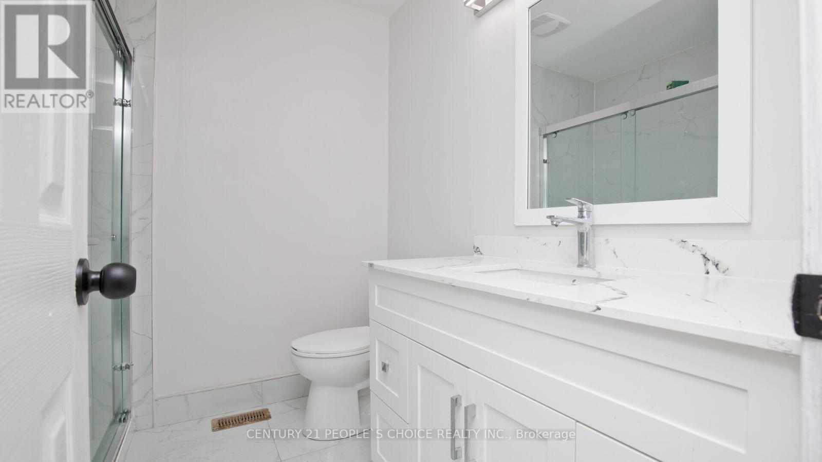 82 Davenport Crescent, Brampton, Ontario  L6T 3L6 - Photo 35 - W12423907