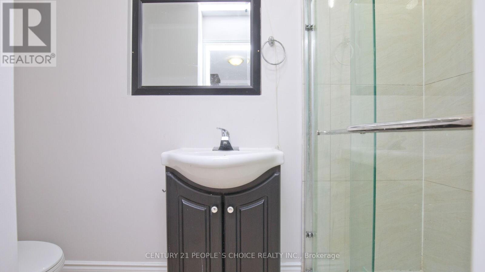 82 Davenport Crescent, Brampton, Ontario  L6T 3L6 - Photo 44 - W12423907