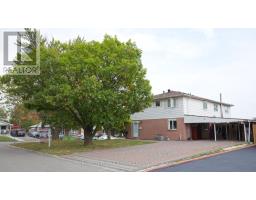 82 DAVENPORT CRESCENT, Brampton, Ontario