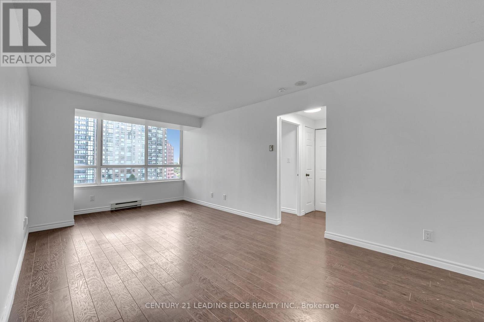 905 - 3605 Kariya Drive, Mississauga, Ontario  L5B 3J4 - Photo 10 - W12423911