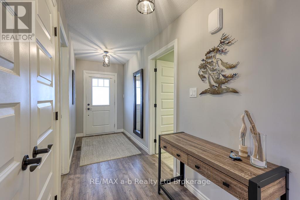 60 James Street, Zorra, Ontario  N0J 1J0 - Photo 5 - X12424040