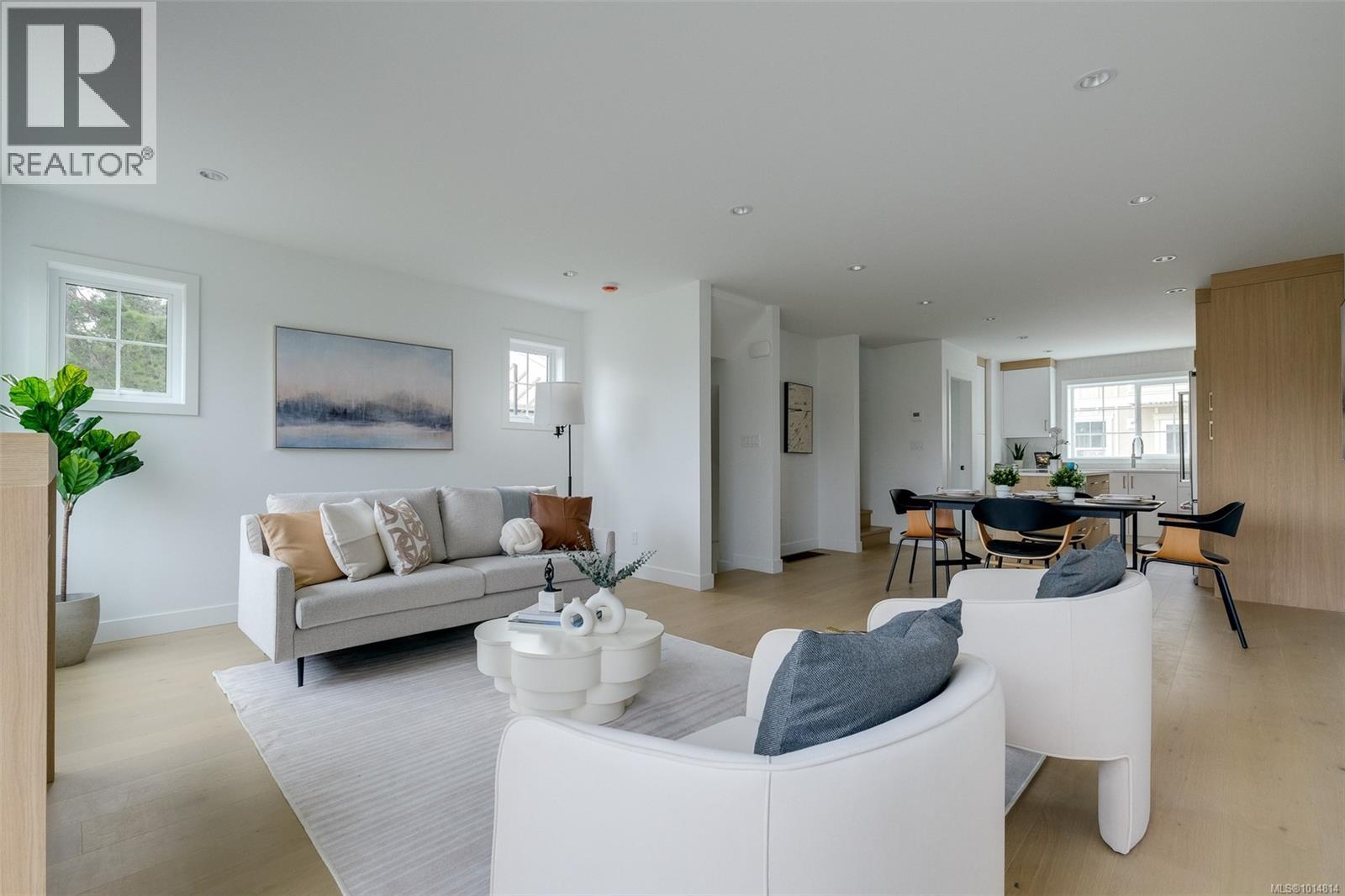 Unit 12 3907 Cedar Hill Rd, Saanich, British Columbia V8P 3Z8 - Photo 5 - 1014814