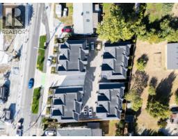 Unit 4 3907 Cedar Hill Rd Twelve Cedars, Saanich, Ca