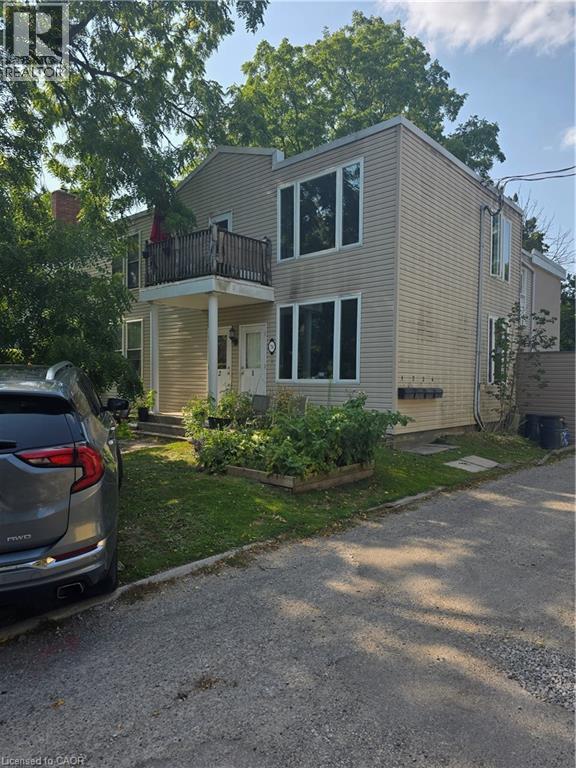 74 William Street W, Waterloo, Ontario  N2L 1J7 - Photo 2 - 40761937