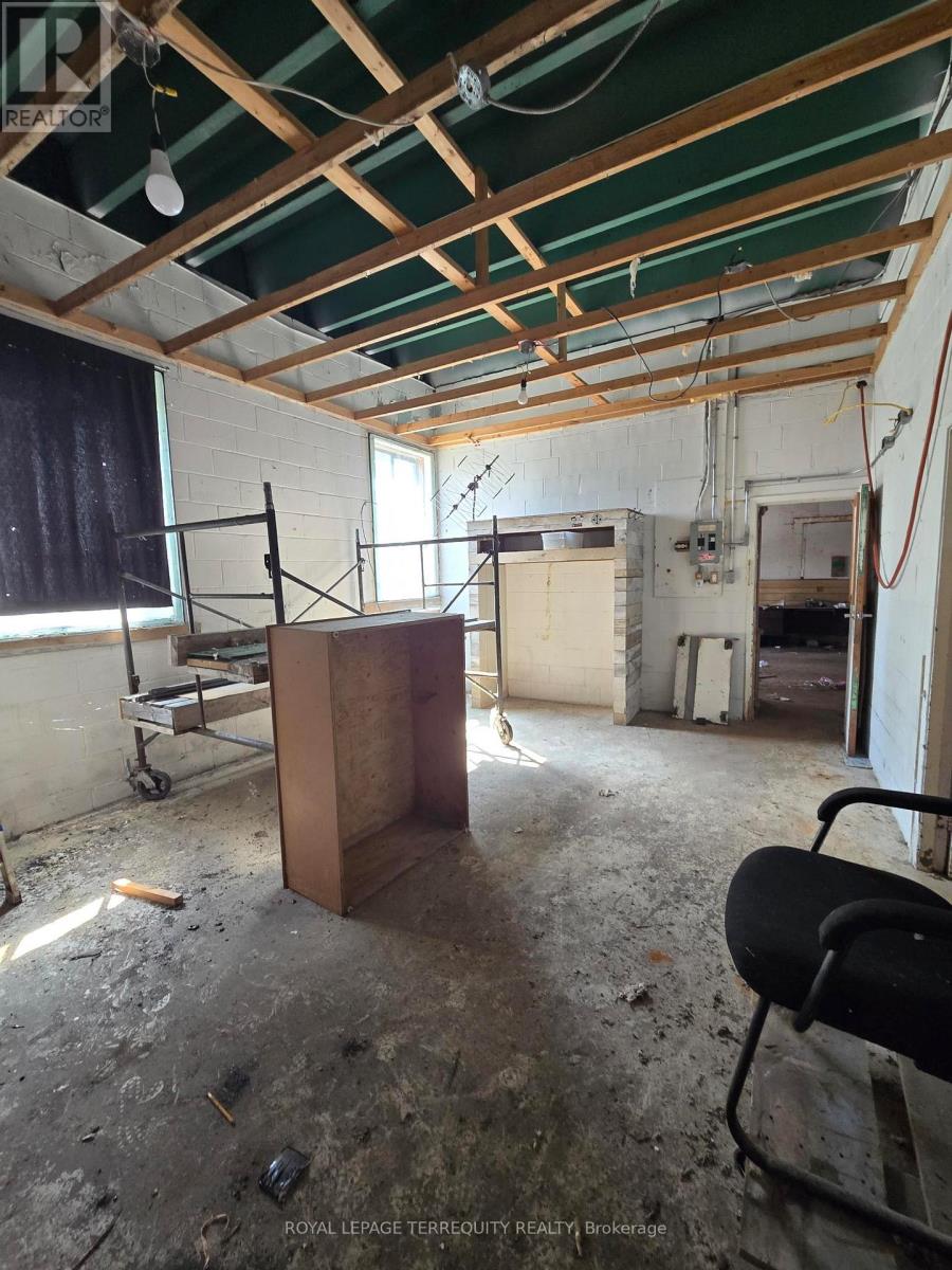 Comm - 14407 County Road 2, Cramahe, Ontario  K0K 1H0 - Photo 15 - X12378537