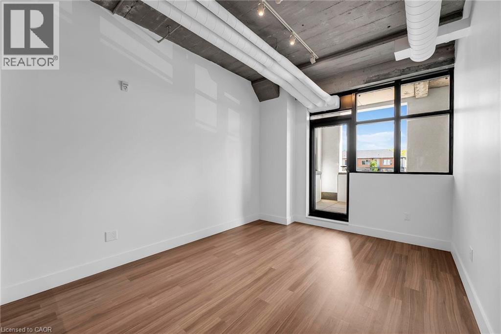 120 Huron Street Unit# 221, Guelph, Ontario  N1E 0T8 - Photo 2 - 40770504