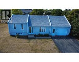 8 Rue Bourgeois, Caraquet, New Brunswick