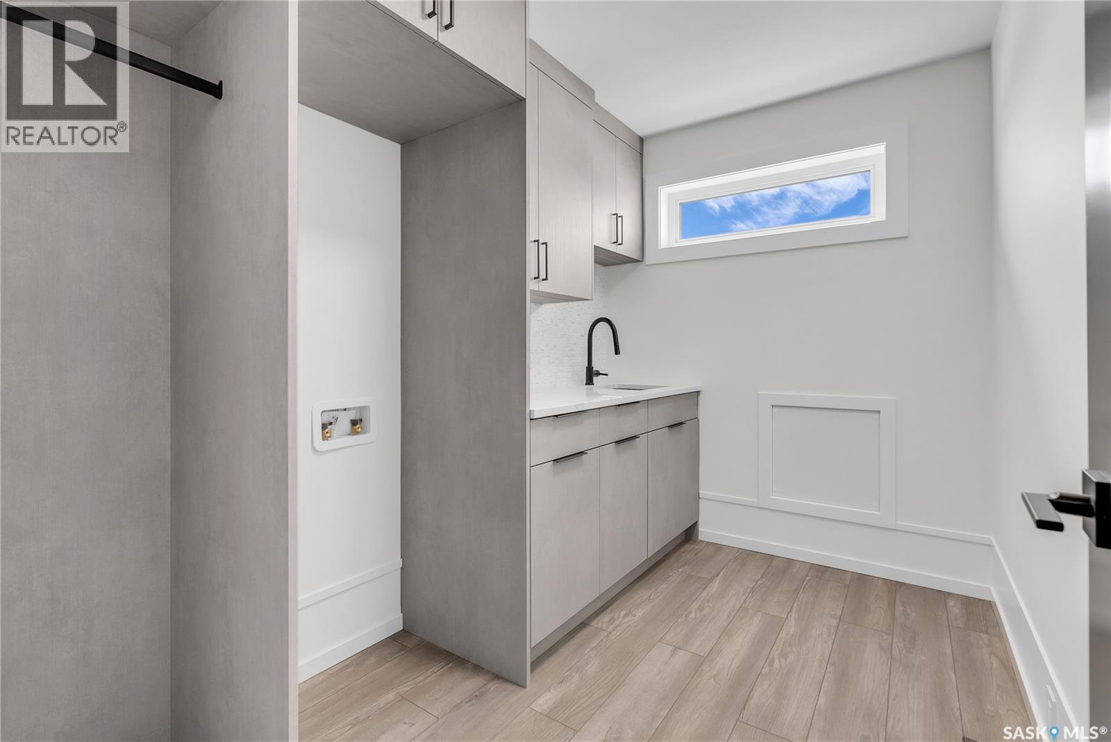 428 Woolf Bend, Saskatoon, Saskatchewan  S7W 1E5 - Photo 37 - SK019250