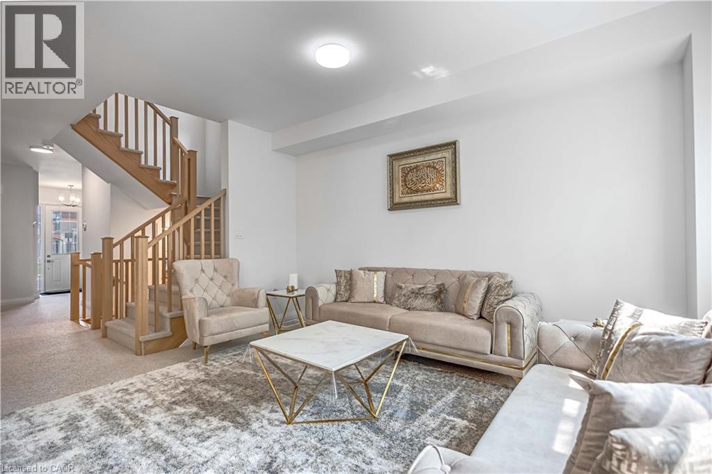92 Shady Oaks Trail, Hamilton, Ontario  L9B 0K6 - Photo 10 - 40773238
