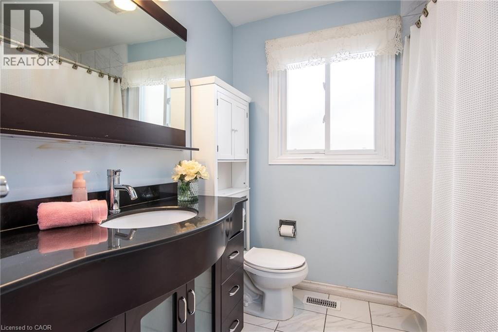 64 Sabrina Crescent, Kitchener, Ontario  N2P 1Y6 - Photo 25 - 40772972