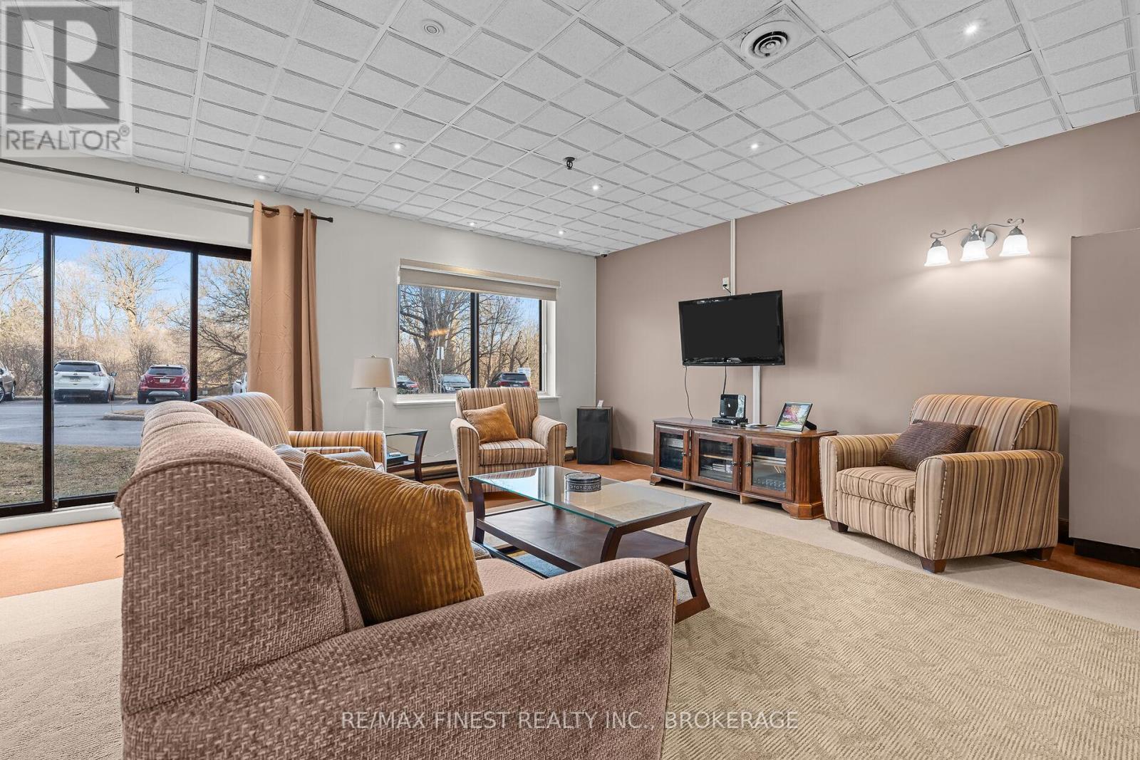 308 - 120 Barrett Court, Kingston, Ontario  K7L 5H6 - Photo 18 - X12424098