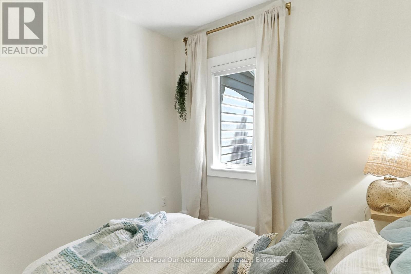 319 Division Street, Oshawa, Ontario  L1G 5M6 - Photo 11 - E12424088
