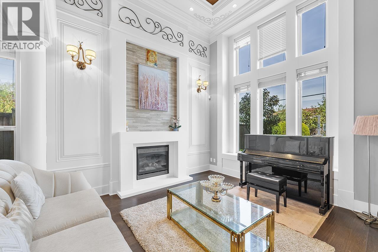 3388 Newmore Avenue, Richmond, British Columbia  V7C 1M6 - Photo 3 - R3050883