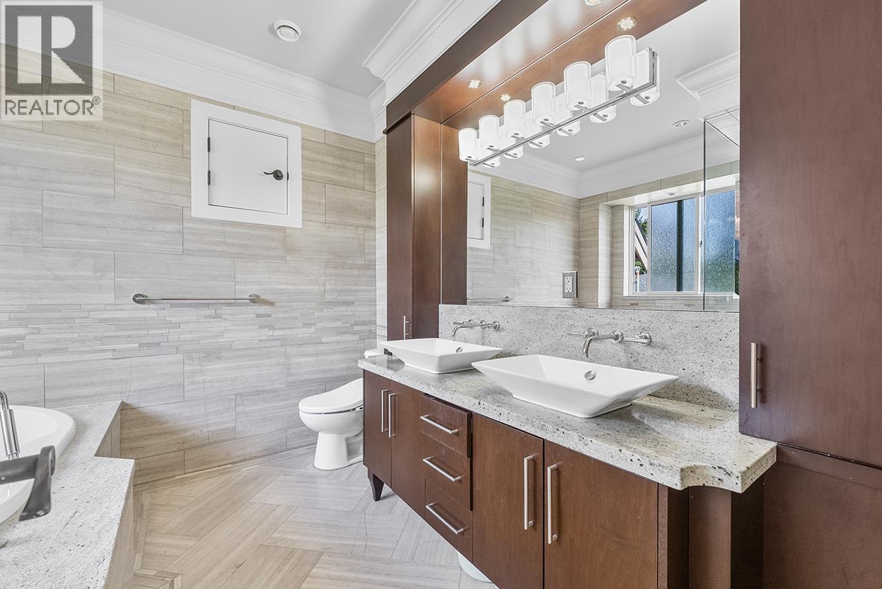 3388 Newmore Avenue, Richmond, British Columbia  V7C 1M6 - Photo 25 - R3050883