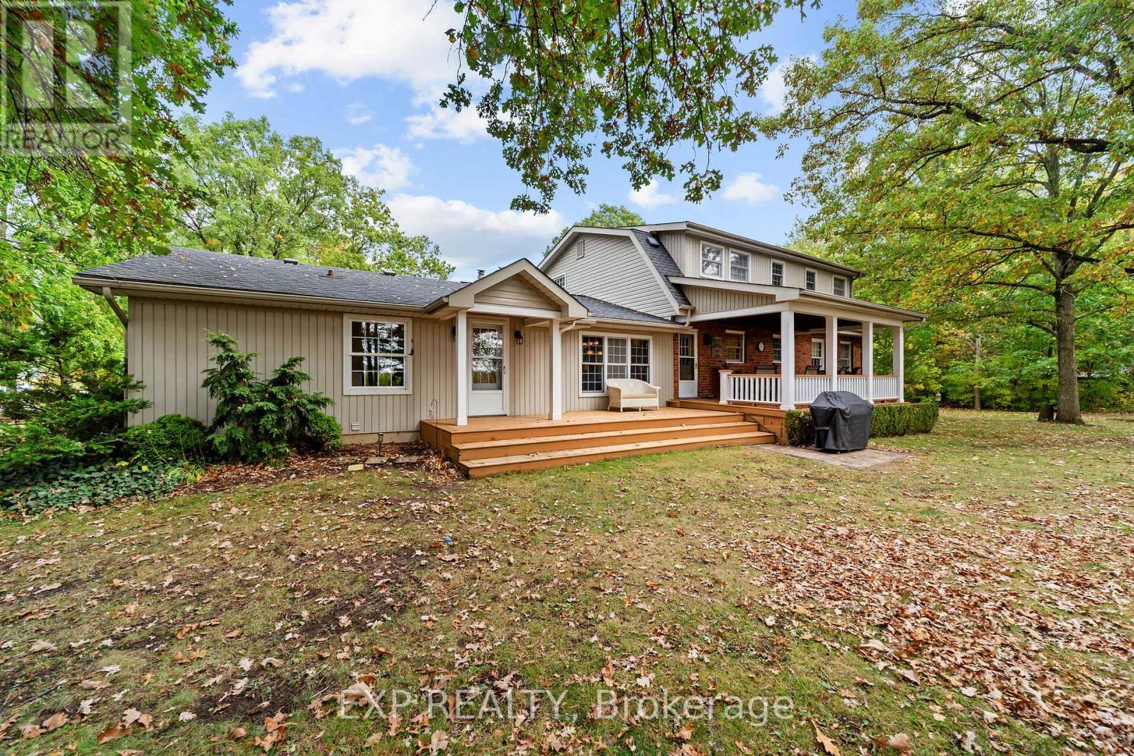 9831 Mcewen Drive, Middlesex Centre, Ontario  N0M 1P0 - Photo 33 - X12424122