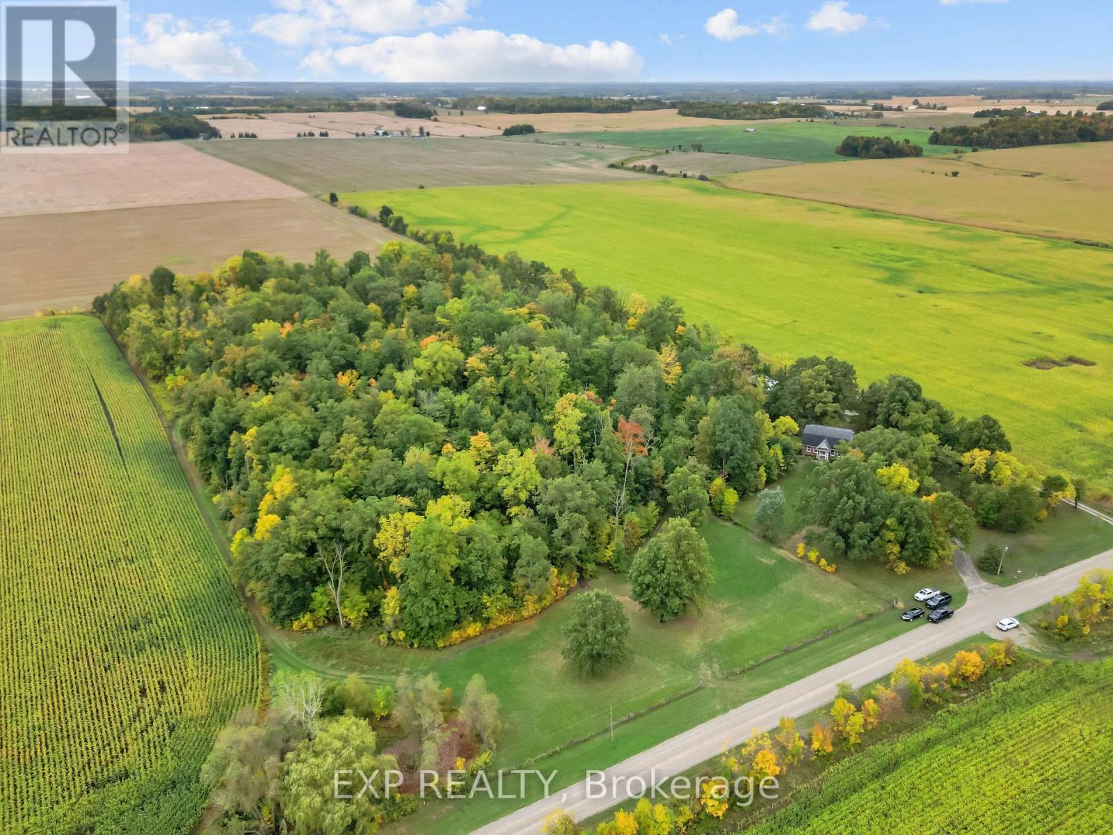 9831 Mcewen Drive, Middlesex Centre, Ontario  N0M 1P0 - Photo 6 - X12424122