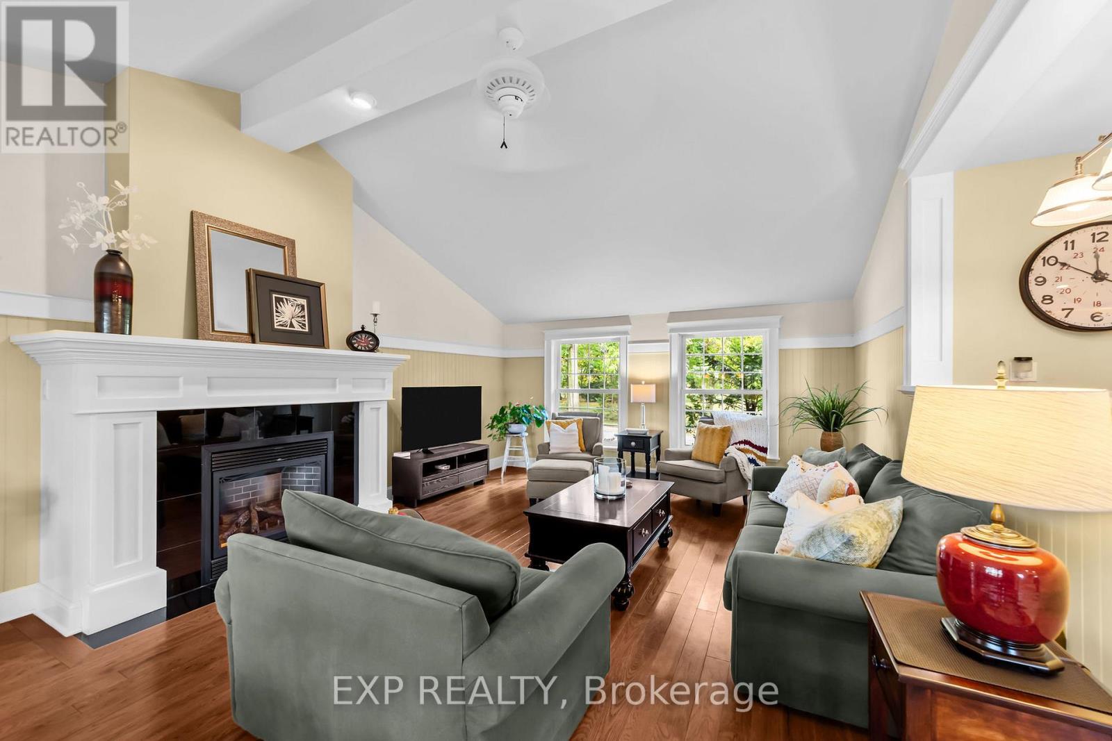 9831 Mcewen Drive, Middlesex Centre, Ontario  N0M 1P0 - Photo 9 - X12424122
