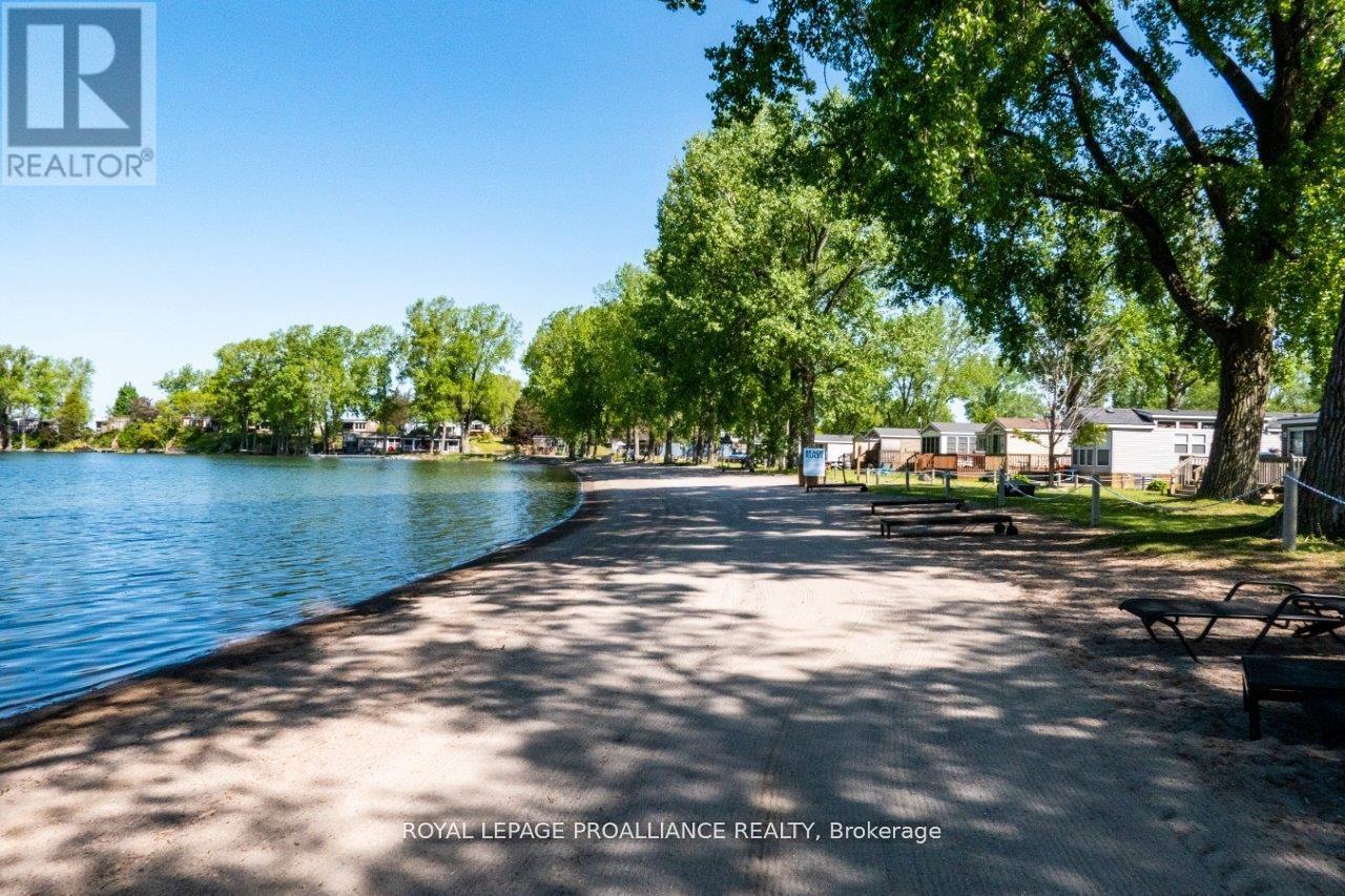 486 County Rd 18 - 8 Butterfly Lane, Prince Edward County (Athol Ward), Ontario  K0K 1P0 - Photo 33 - X12424132