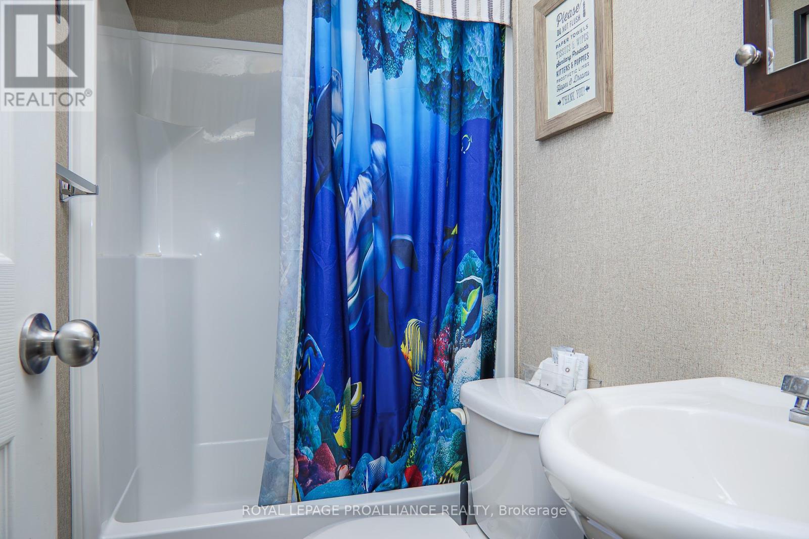 486 County Rd 18 - 8 Butterfly Lane, Prince Edward County, Ontario  K0K 1P0 - Photo 4 - X12424132